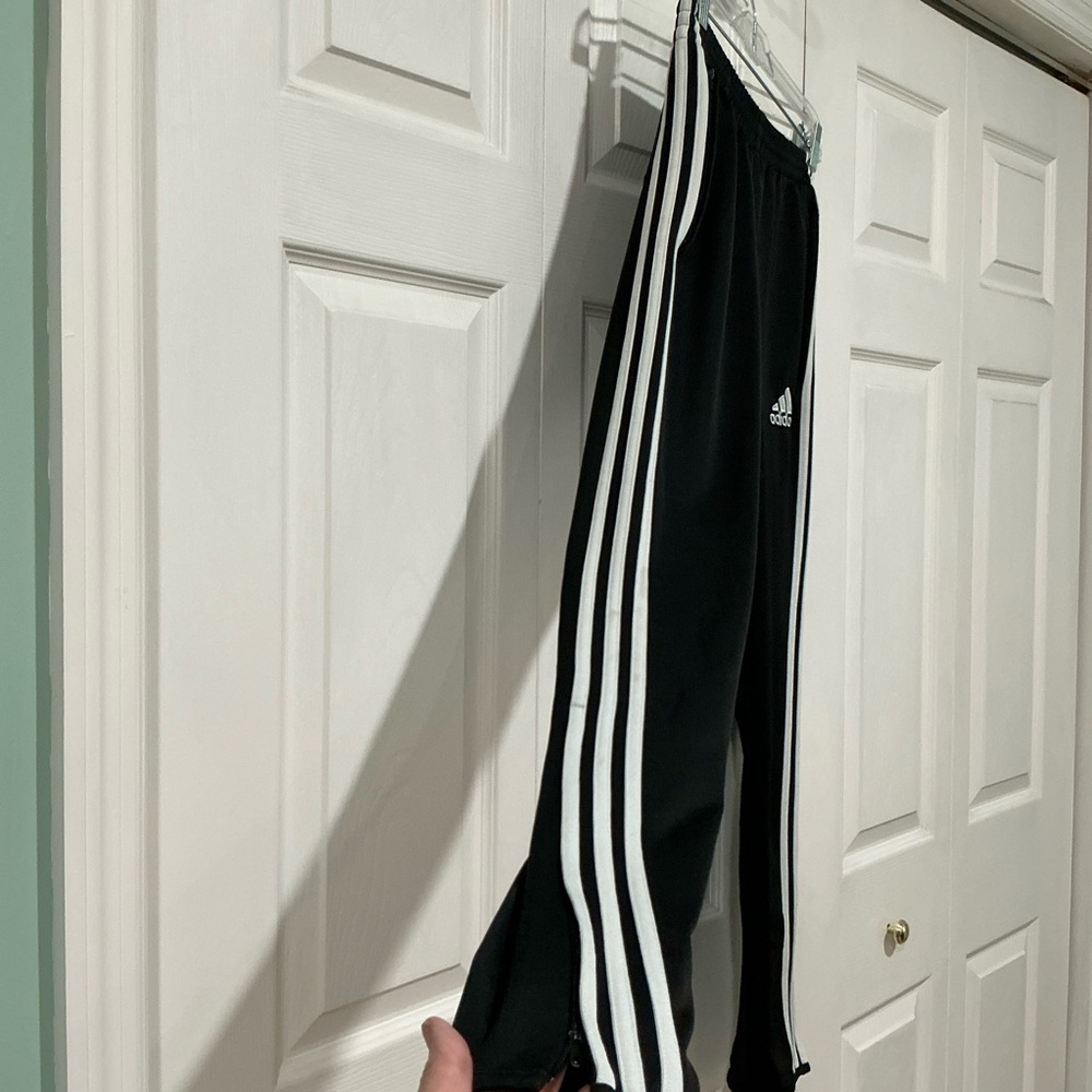 🤎 Adidas Black and White Pants - Youth Large - Picture 3 of 8